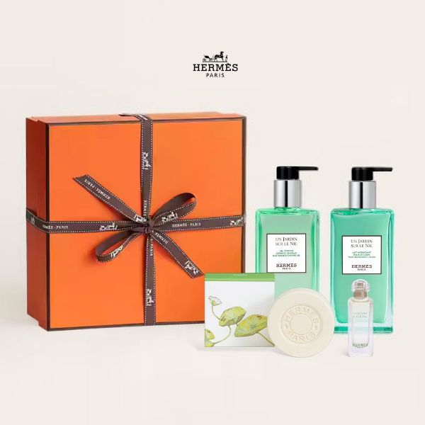 圖片 Hermès 愛馬仕香氛 尼羅河花園Un Jardin sur le Nil 沐浴系列禮盒附帆布袋 - 精選禮盒/專櫃緞帶包裝