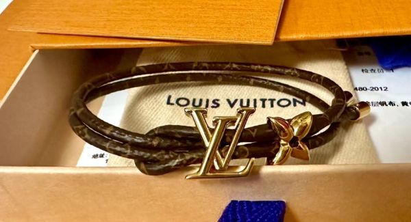 圖片 《現貨最低特價 》Louis Vuitton LV  經典老花金飾手環