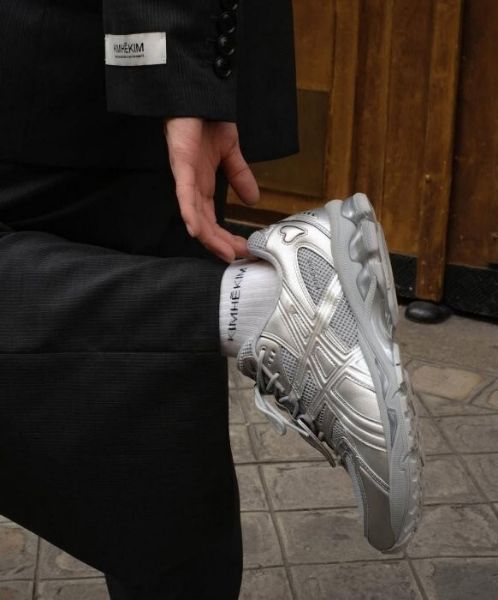 KIMHEKIM x ASICS GEL Nimbus 10 1 Silver Grey  1203A833020	