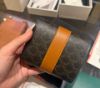 圖片 （現貨）Celine 老花三折短夾
