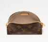 圖片 《在台現貨最低特價 》Louis Vuitton LV  經典貝殼化妝零錢包