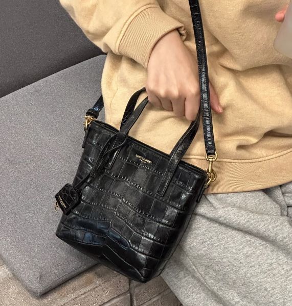 圖片 《現貨2~3日可收到! 》 SAINT LAURENT YSL 鱷魚皮壓紋皮革托特包