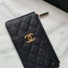 圖片 Chanel 23c黑金荔枝大C手機扁夾