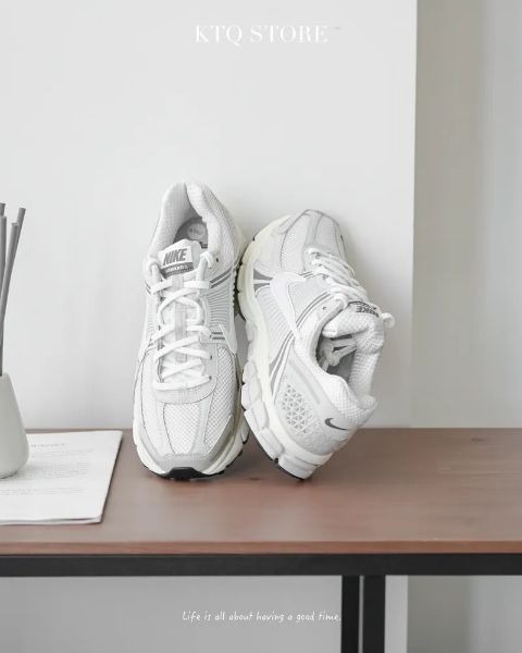 圖片 KTQ STORE 現貨 NIKE ZOOM VOMERO 5 奶油灰淺灰柔灰奶油底 HF0731-007