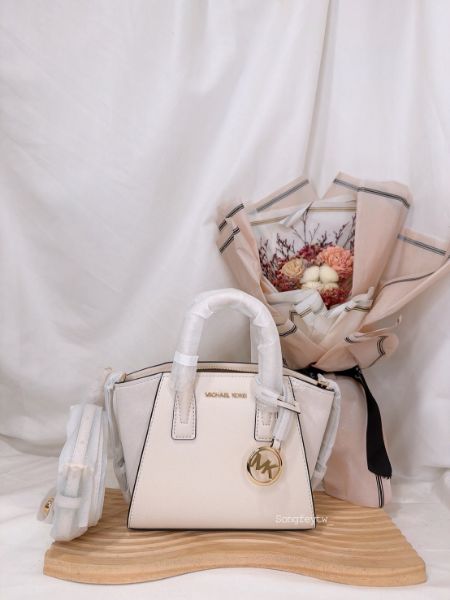圖片 Michael Kors｜MK 迷你耳朵包 手提斜背包