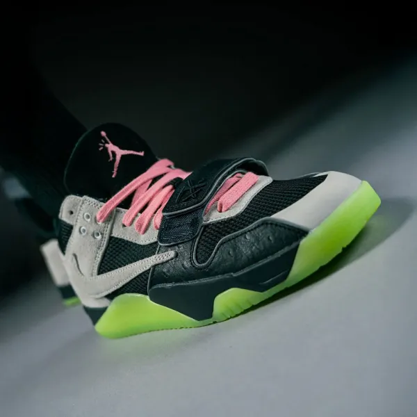 iSNEAKERS 現貨 Chase B x Travis Scott x Jordan Jumpman Jack "CJ1 T-Rexx" 黑綠倒鉤 IH7971-001