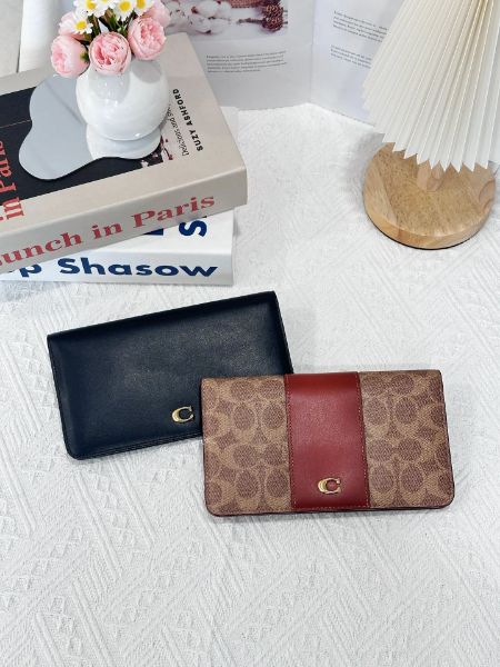 圖片 Coach 專櫃款 對開兩折薄長夾