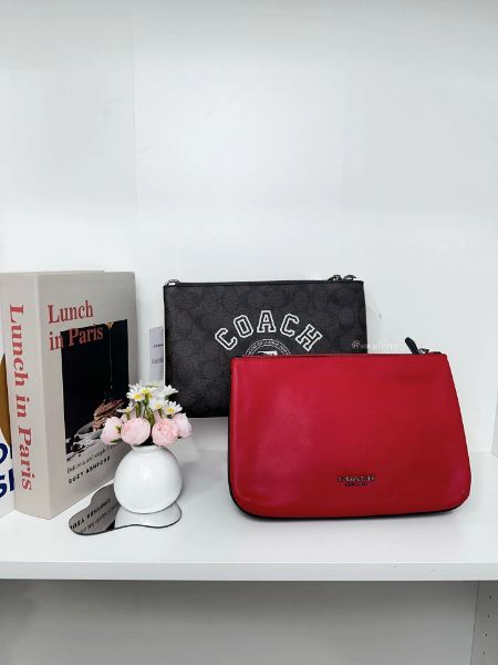 圖片 Coach 三層側扁包 斜背包