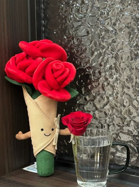 圖片 Jellycat 玫瑰花