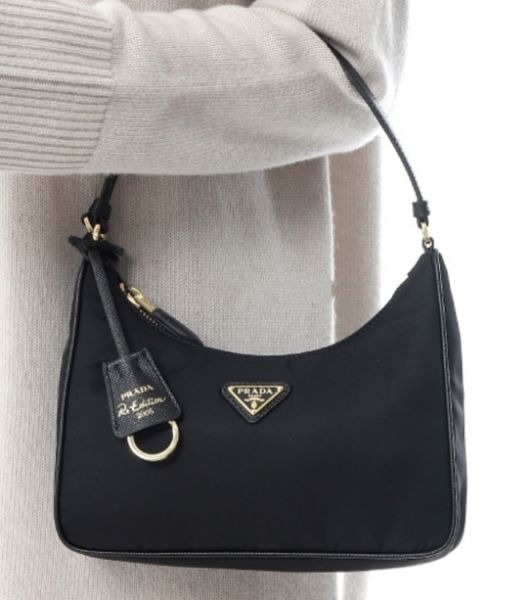 圖片 《我最便宜!全新正品》Prada  Re-Edition 2005 Re-Nylon 迷你袋 黑色