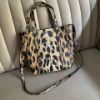 圖片 巴黎世家豹紋字母tote bag