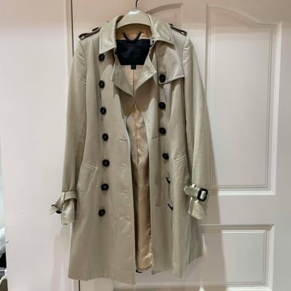 圖片 Burberry 經典米色風衣外套