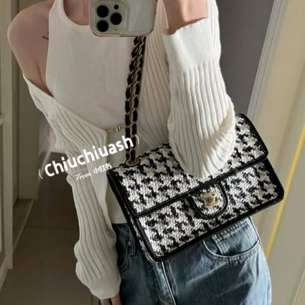 圖片 Chanel 23c黑白編織季節款cf