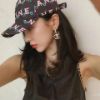 圖片 Chanel 塗鴉字母棒球帽
