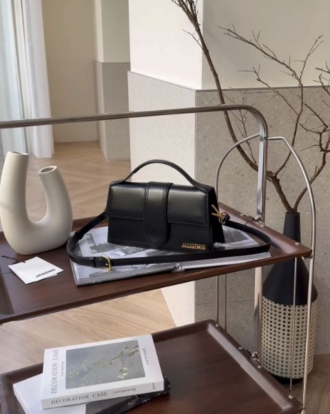 圖片 【JACQUEMUS】THE LARGE BAMBINO 黑金