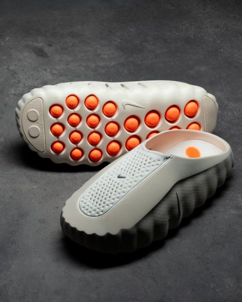 Nike Mind 001