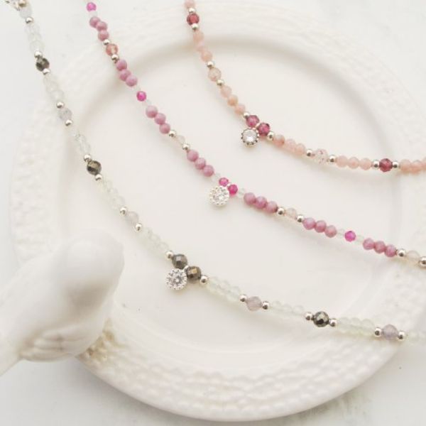 圖片 【水晶手串】浪漫春意 | 粉嫩系小水晶純銀手鍊 | 大員囡仔