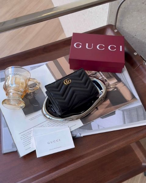 圖片 【GUCCI】MARMONT 對開短夾 黑色