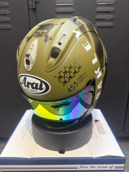 圖片 UPC騎士裝備館_台中店 二手 Arai RX-7X MAVERICK Oakley 小牛聯名款 限定彩繪  安全帽 進口帽 