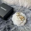 圖片 Chanel 雙c半鑽字母耳針