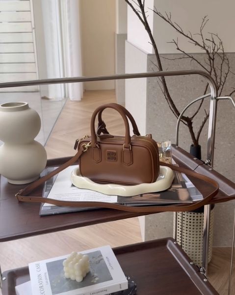 圖片 【MIUMIU】ARCADIE皮革迷你包 干邑色