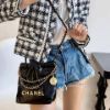圖片 Chanel 黑金mini 22bag
