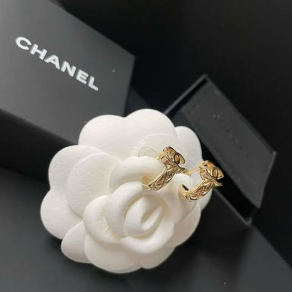 圖片 Chanel 26p 菱格環形耳針 