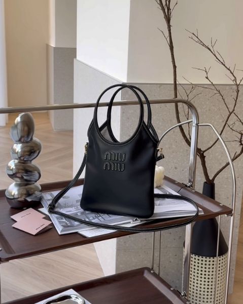 圖片 【MIUMIU】IVY 皮革迷你托特包 黑色
