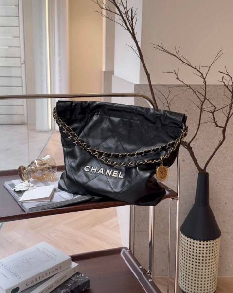 圖片 【CHANEL】22BAG 小號 黑底白字