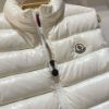 圖片 蒙口米白色經典羽絨背心