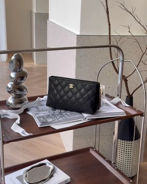 圖片 【CHANEL】25A新款手拿包 黑色