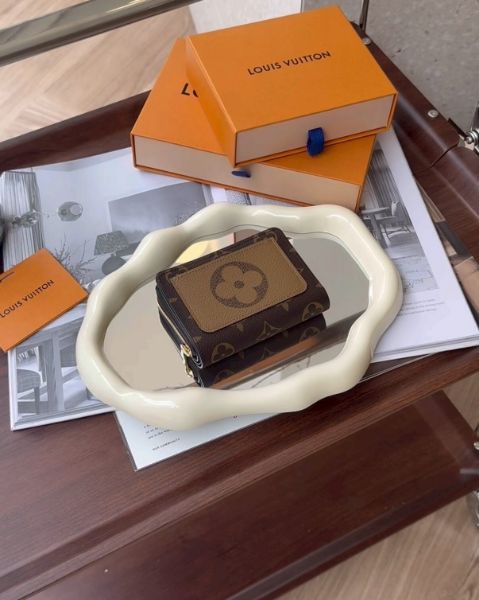 圖片 【LV】LOU 一字對開零錢短夾拼色老花 M81461