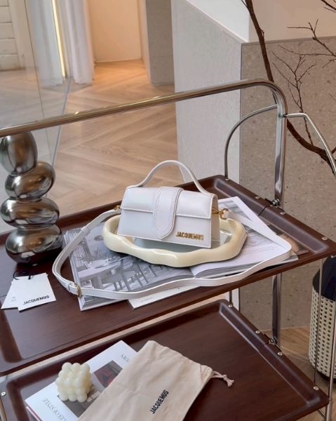 圖片 【JACQUEMUS】JBAMAINO手提斜跨包 白金