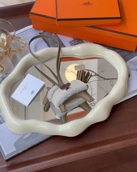 圖片 【HERMES】毛毛馬吊飾