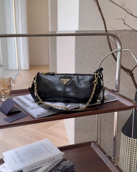 圖片 【PRADA】2002皮革二合一腋下包 黑色