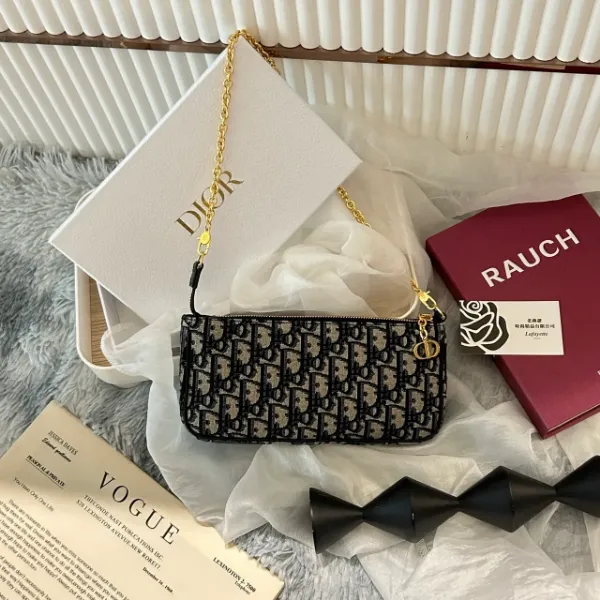 圖片 DIOR 30 MONTAIGNE 藍色緹花附鏈帶手拿包