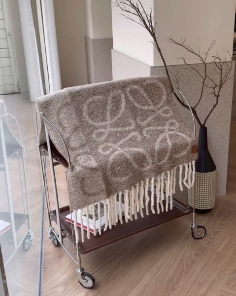 圖片 【LOEWE】ANAGRAM 緹花雙面圍巾 米色/白色