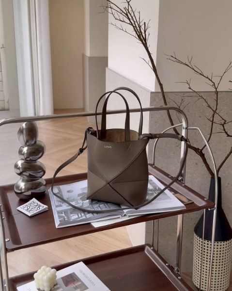 圖片 【LOEWE】粒面迷你PUZZLE FOLD 迷你托特包 灰褐色