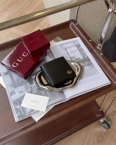 圖片 【GUCCI】GG MAEMONT 內八卡雙折短夾 黑色