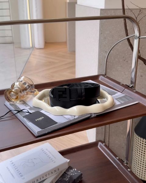圖片 【FENDI】FF 皮革雙面皮帶 黑色