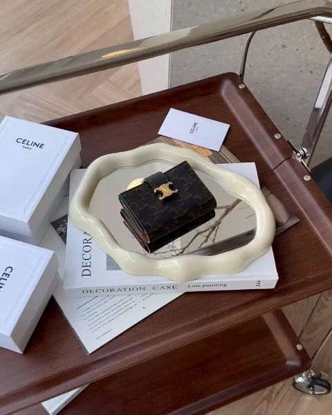 圖片 【CELINE】NINO 三折短夾 深老花