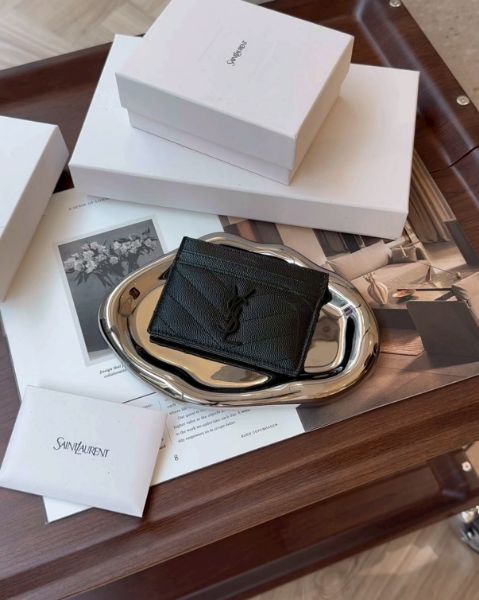 圖片 【YSL】經典魚子醬LOGO粒面卡夾 全黑