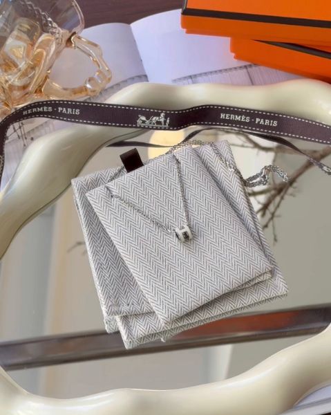 圖片 【HERMES】MINI POP H 項鍊 白銀