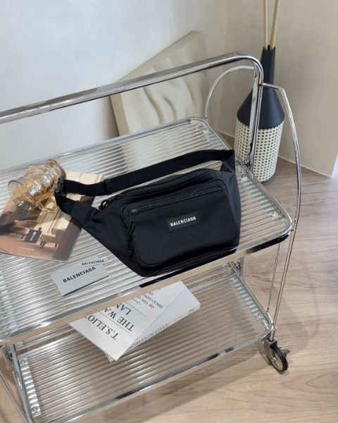 圖片 【BALENCIAGA】尼龍腰包 黑色