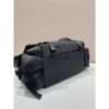 圖片 Prada 2VD082 Explore Re-Nylon 及皮革多口袋肩背包 黑色