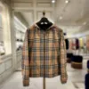 圖片 Burberry 男款 81103711 雙面兩穿 Vintage 格紋連帽外套 XS/S/M/L