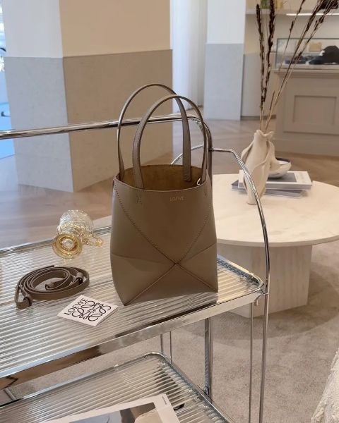 圖片 【LOEWE】PUZZLE FOLD 迷你托特包 沙色