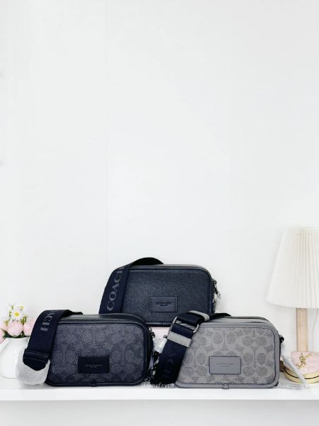 圖片 Coach Wyatt系列 男款 雙拉鍊小相機包