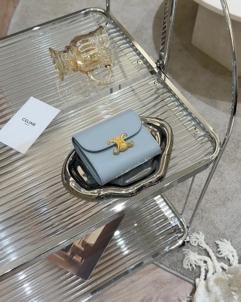 圖片 【CELINE】凱旋門三折短夾 冰藍色07IC