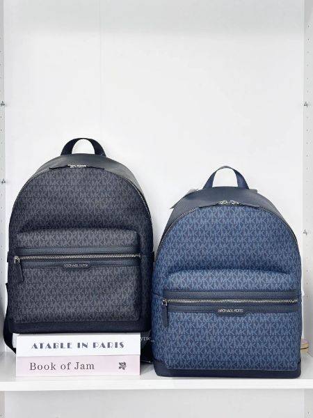 圖片 Michael Kors｜MK 男款 拉鍊大後背包